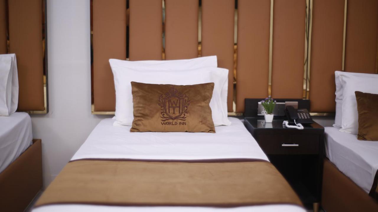 Four Squares Karachi Bed & Breakfast Exterior photo